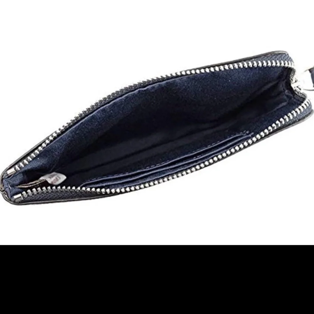 COACH Corner Zip Wristlet Pouch Wallet‎ With Horse And Carriage Print NEW